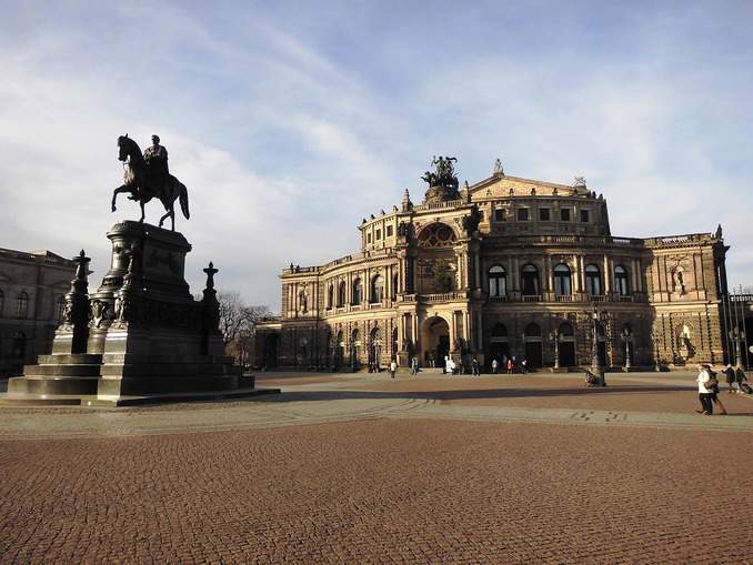 Semperoper Führungen in Dresden